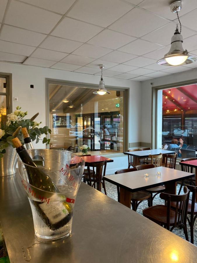 Hotel Bistrot Fine อองเกลต์ ภายนอก รูปภาพ